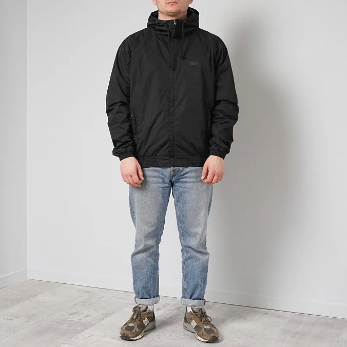 Ветровка CODERED Break Черная