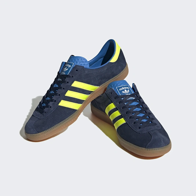 Кроссовки adidas Originals Hochelaga Spezial Night Indigo/Solar Yellow/Blue Bird